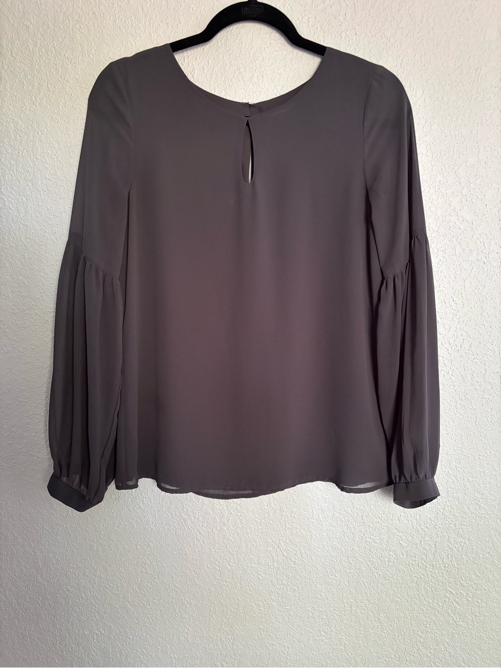 Express Gray Long-Sleeve Keyhole Blouse